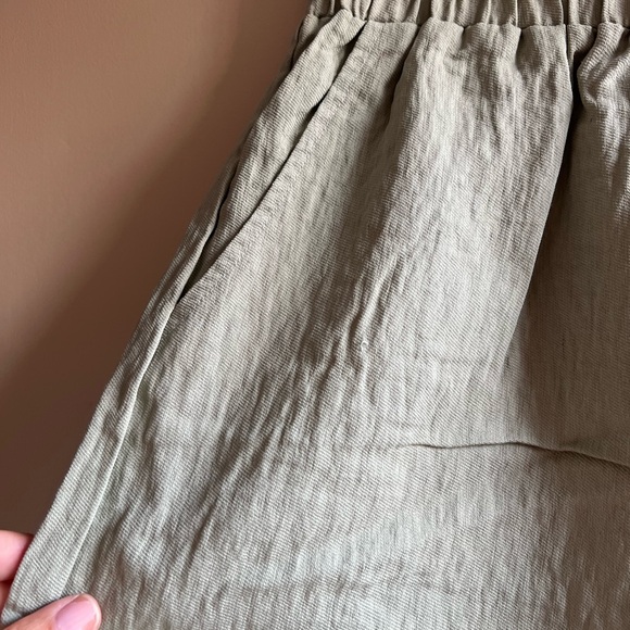 Linen Blend Crop Top and Short Set NWT - Picture 4 of 8